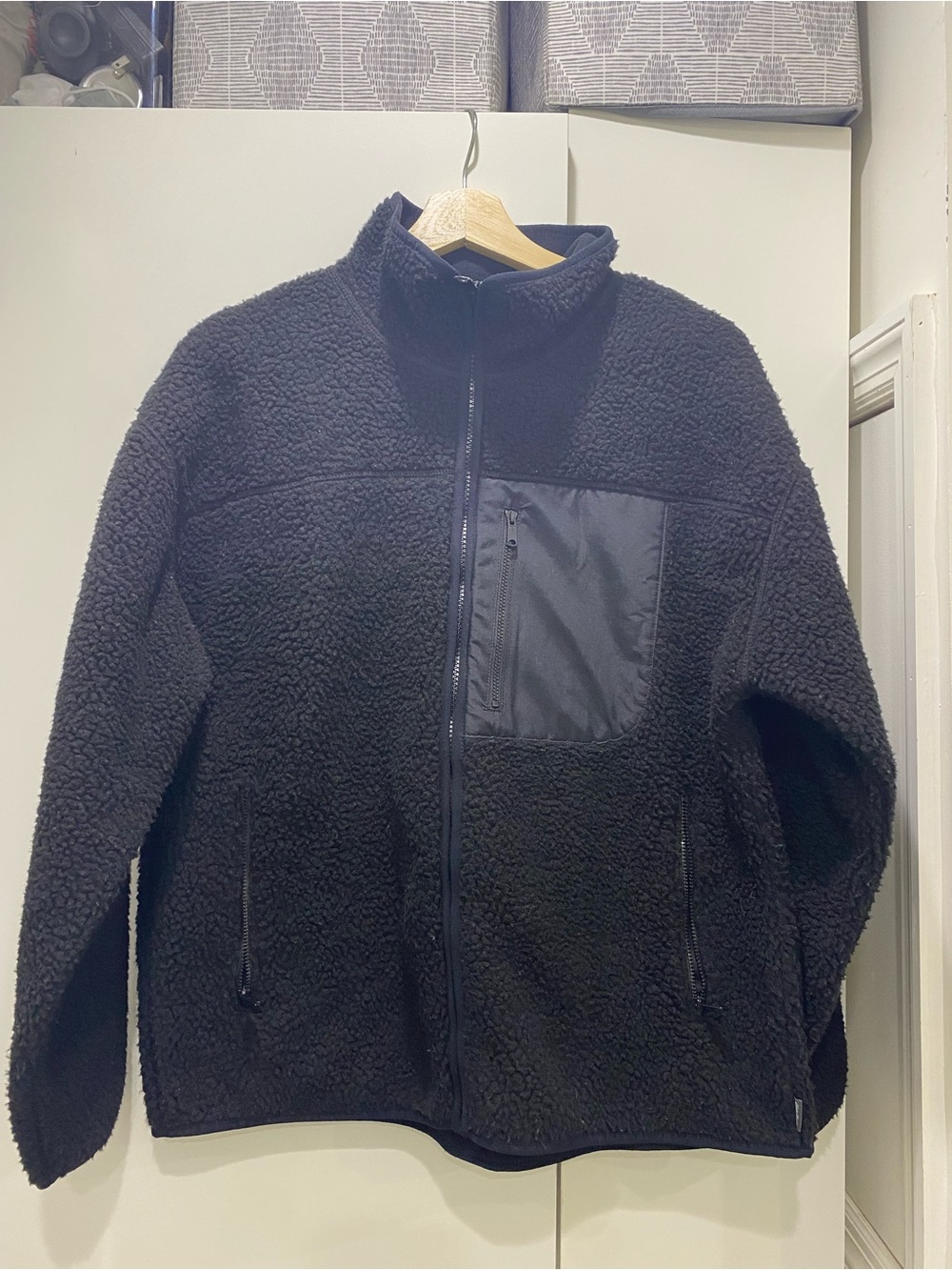 Men's Black Sherpa Fleece Zip-Up Jacket